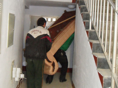 平湖搬家，愛心隨行 解析全方位配套服務(wù)、價格與廠家選擇